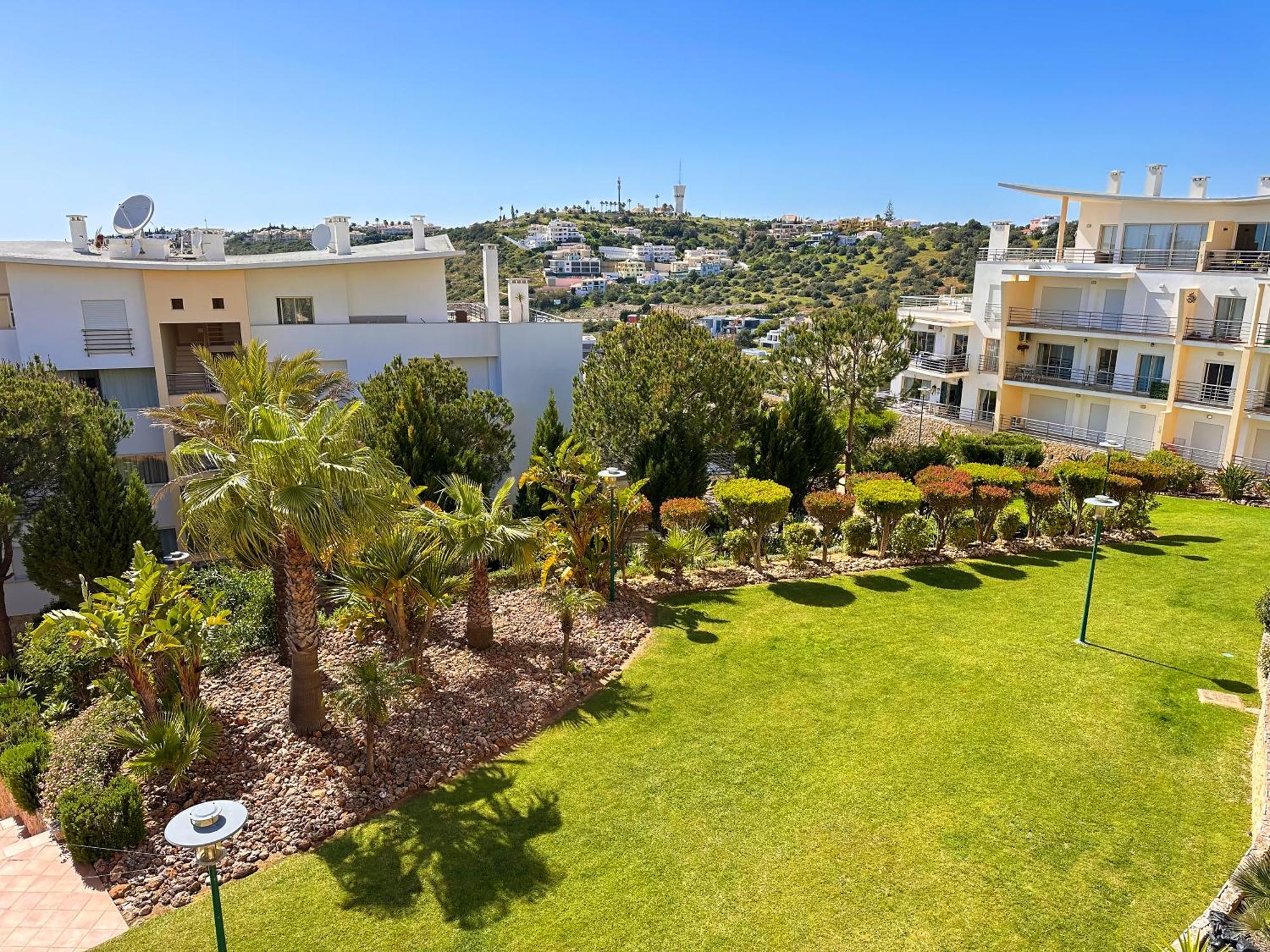 Modern Ocean, Garden & Pool View Condo By Becherish Αλμπουφέιρα Εξωτερικό φωτογραφία