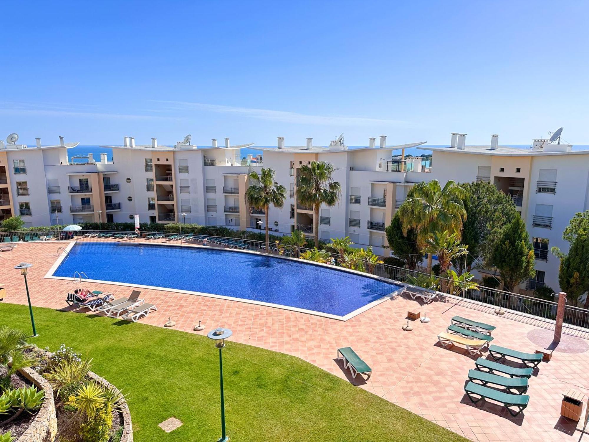 Modern Ocean, Garden & Pool View Condo By Becherish Αλμπουφέιρα Εξωτερικό φωτογραφία