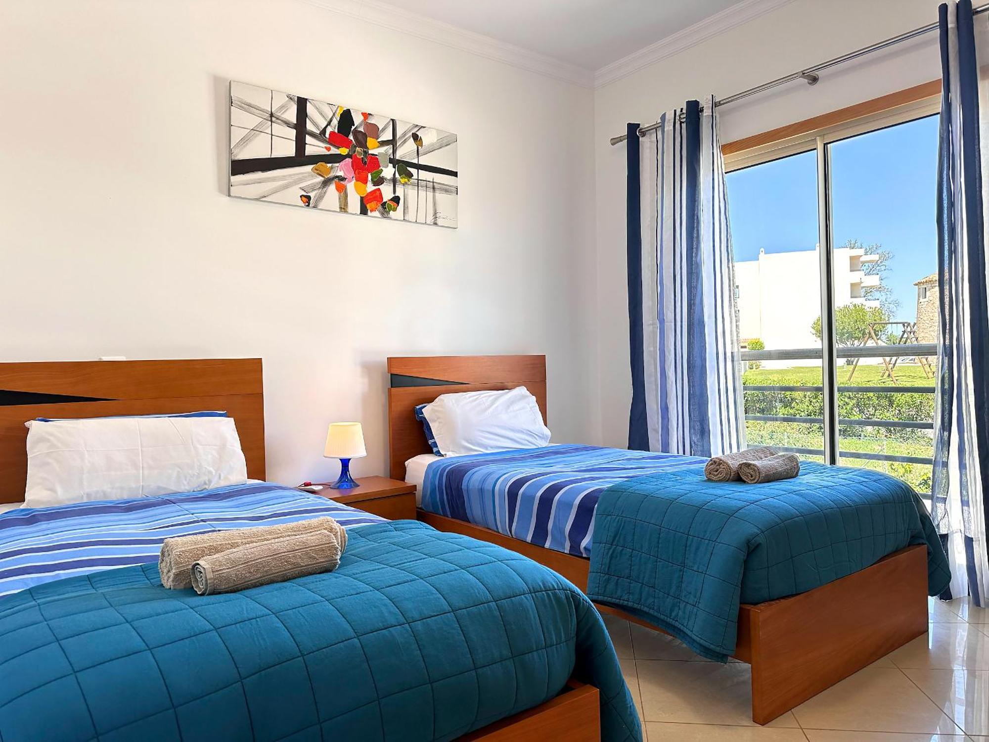 Modern Ocean, Garden & Pool View Condo By Becherish Αλμπουφέιρα Εξωτερικό φωτογραφία