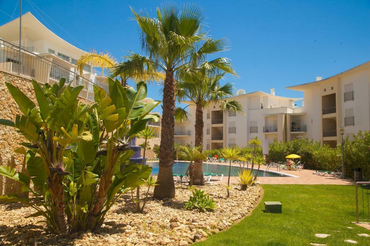 Modern Ocean, Garden & Pool View Condo By Becherish Αλμπουφέιρα Εξωτερικό φωτογραφία