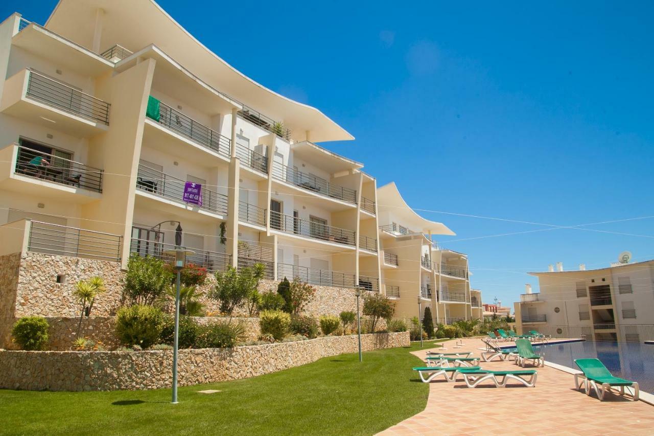 Modern Ocean, Garden & Pool View Condo By Becherish Αλμπουφέιρα Εξωτερικό φωτογραφία