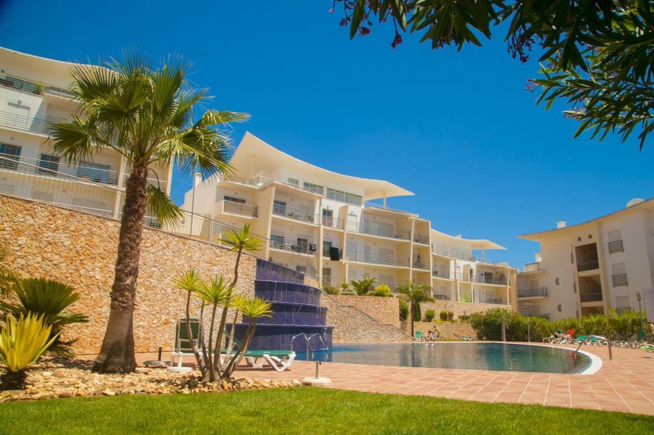Modern Ocean, Garden & Pool View Condo By Becherish Αλμπουφέιρα Εξωτερικό φωτογραφία